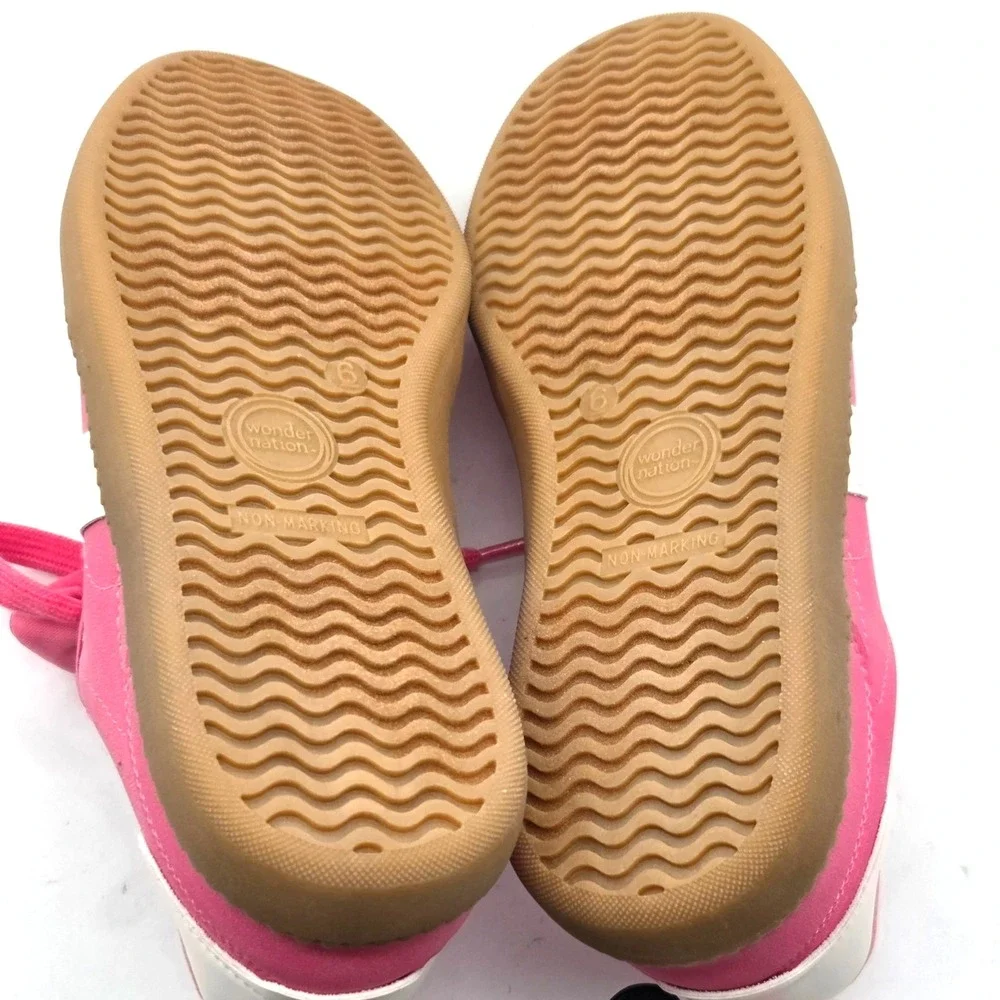 NEW Wonder Nation Girls Sneakers Pink And‎ White Low Top Memory Foam Size 6
